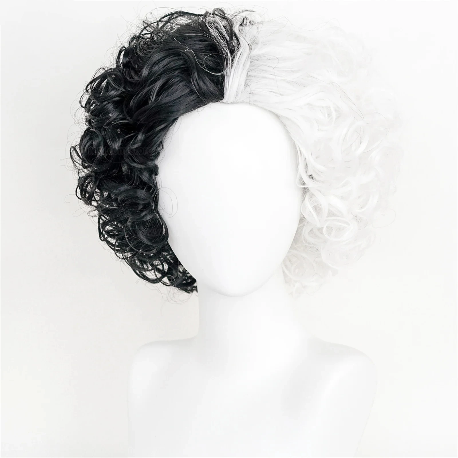 Convention Anime Cruella de Vi - огляд і ціна Cosplay Anime White Hair